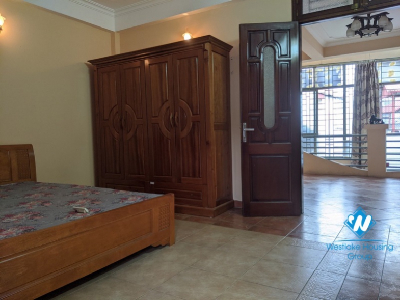 Good 3-bedroom house for rent in Ba Dinh